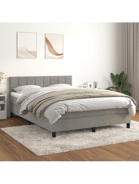 Boxspringbett mit Matratze Hellgrau 140x200 cm Samt