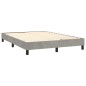 Boxspringbett mit Matratze Hellgrau 140x190 cm Samt